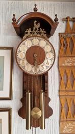 Antieke Wandklok met Slinger, Ophalen of Verzenden