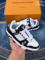 Louis Vuitton Trainers, Kleding | Heren, Schoenen, Ophalen of Verzenden, Nieuw, Zwart