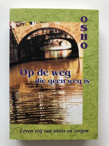 Op de weg die geen weg is beschikbaar voor biedingen