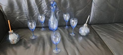 te koop blauwe complete set glazen en karaaf en 2 drink, Huis en Inrichting, Keuken | Servies, Nieuw, Compleet servies, Overige stijlen