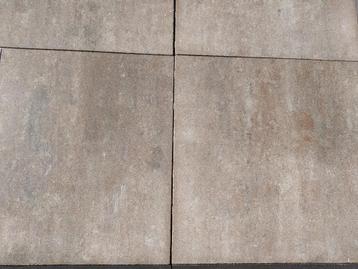 Beton tegels afm 60x60x4 cm , diverse kleuren  beschikbaar voor biedingen