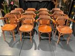 Vintage Houten Caféstoelen – 12 stuks | €22.50 per stuk, Ophalen, Gebruikt, Bruin, Vintage
