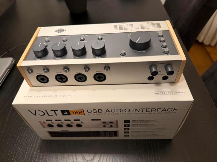 Universal Audio Volt 476P interface. In perfecte nieuwstaat., Muziek en Instrumenten, Midi-apparatuur, Zo goed als nieuw, Ophalen of Verzenden