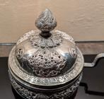 Tk uiterst zeldzame zilveren antieke Tibetaanse of Chinese w, Antiek en Kunst, Ophalen of Verzenden