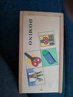 Kinder spellen (domino en figuren maken), Hobby en Vrije tijd, Gezelschapsspellen | Overige, Ophalen of Verzenden, Zo goed als nieuw
