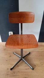 Vintage schoolstoel grijs metaal met hout, Ophalen of Verzenden, Gebruikt, Stoel(en)