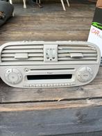Autoradio fiat 500, Ophalen