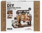 NIEUW Robotime Rolife No.17 Café DG162 - DIY Miniatuurhuisje, Hobby en Vrije tijd, Knutselen, Ophalen of Verzenden, Nieuw, Knutselwerk