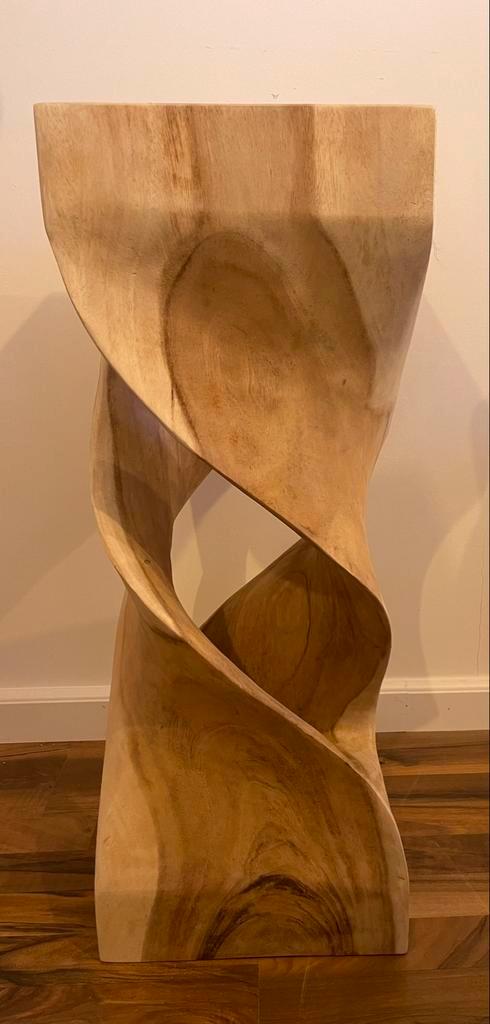 Suar-houten krukje/bijzettafel - TWIST - HOOG +/- 75cm hoog, Antiek en Kunst, Kunst | Beelden en Houtsnijwerken, Ophalen