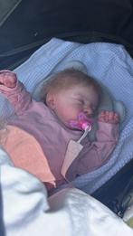 Reborn Alyssa Moet Nu Weg!, Ophalen of Verzenden, Zo goed als nieuw, Babypop, Levensecht of Reborn