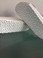 GRATIS VERZENDEN | BIRKENSTOCK Nieuwe witte slippers 41, Slippers, Verzenden, Wit, Nieuw