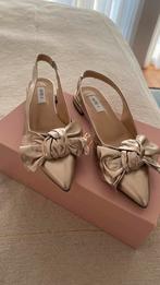 Notre-V slingbacks goud, Overige kleuren, Zo goed als nieuw, Sandalen of Muiltjes, Ophalen of Verzenden