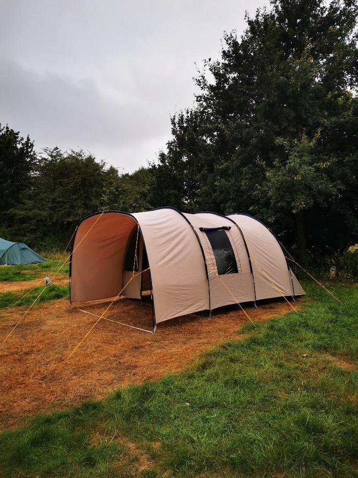 Vrijbuiter tent milos 4, Caravans en Kamperen, Tenten, tot en met 4, Gebruikt, Ophalen