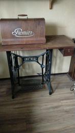 Trap naaimachine Premier(singer), Antiek en Kunst, Ophalen