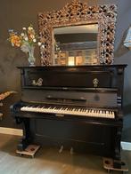 zwarte Piano met koperen kandelaars, Muziek en Instrumenten, Piano's, Ophalen, Gebruikt, Zwart, Piano
