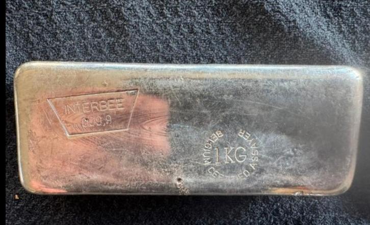 1 KG Zilverbaar Interbee 999.9 (15 stuks beschikbaar), Postzegels en Munten, Edelmetalen en Baren, Zilver, Verzenden
