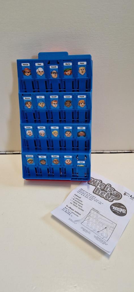 Wie is het? Reisspel - Klassiek Raadspel, Hobby en Vrije tijd, Gezelschapsspellen | Bordspellen, Gebruikt, Een of twee spelers