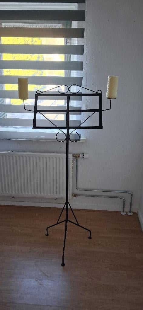 Gietijzeren lessenaar met kandelaars, Ophalen, Zo goed als nieuw, Muziekstandaard