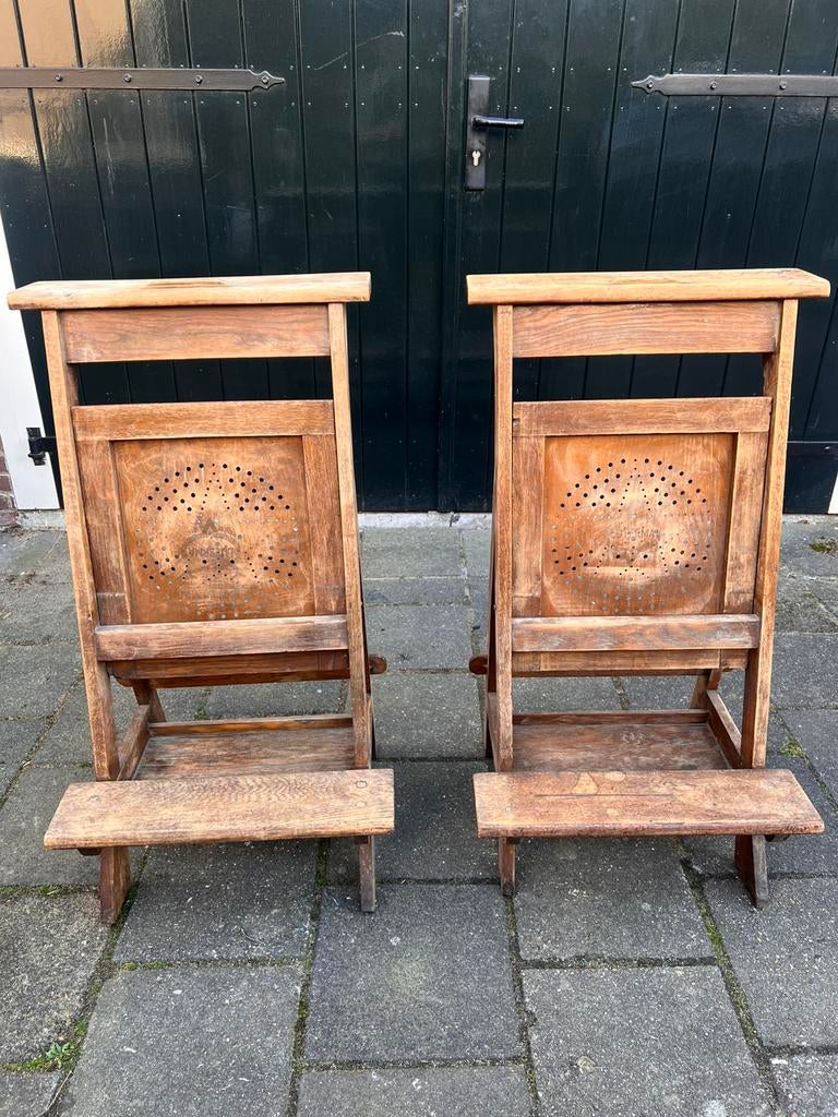 2 houten bidstoelen, Luterma (made in Estonia), Antiek en Kunst, Antiek | Meubels | Stoelen en Banken, Ophalen