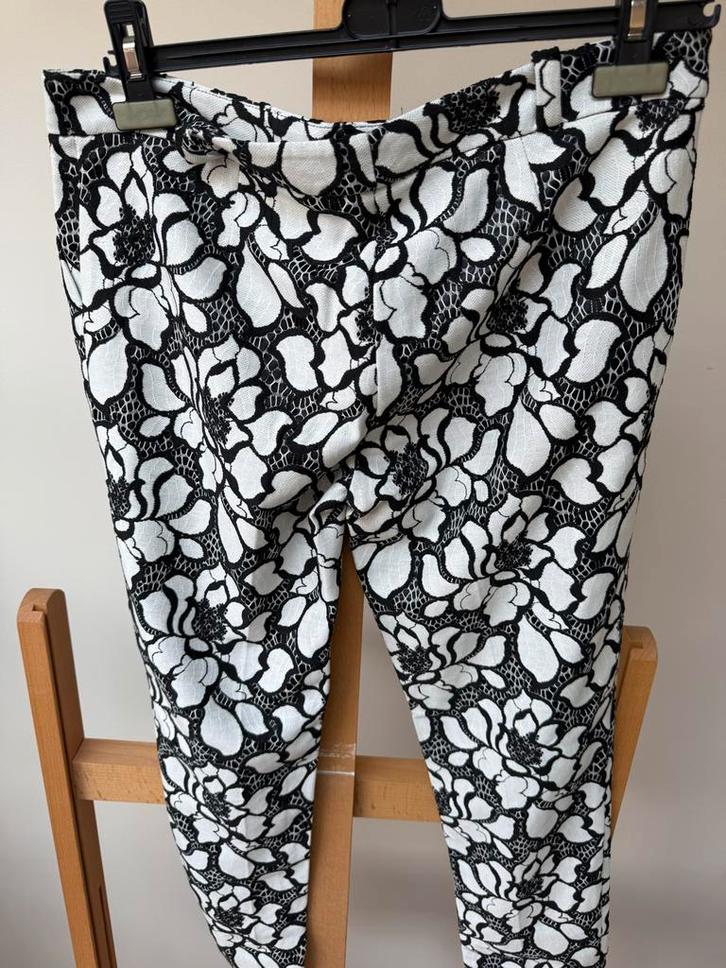 Elegante broek van Sinequanone - Maat 44, Kleding | Dames, Broeken en Pantalons, Nieuw, Maat 42/44 (L), Zwart, Lang, Ophalen of Verzenden