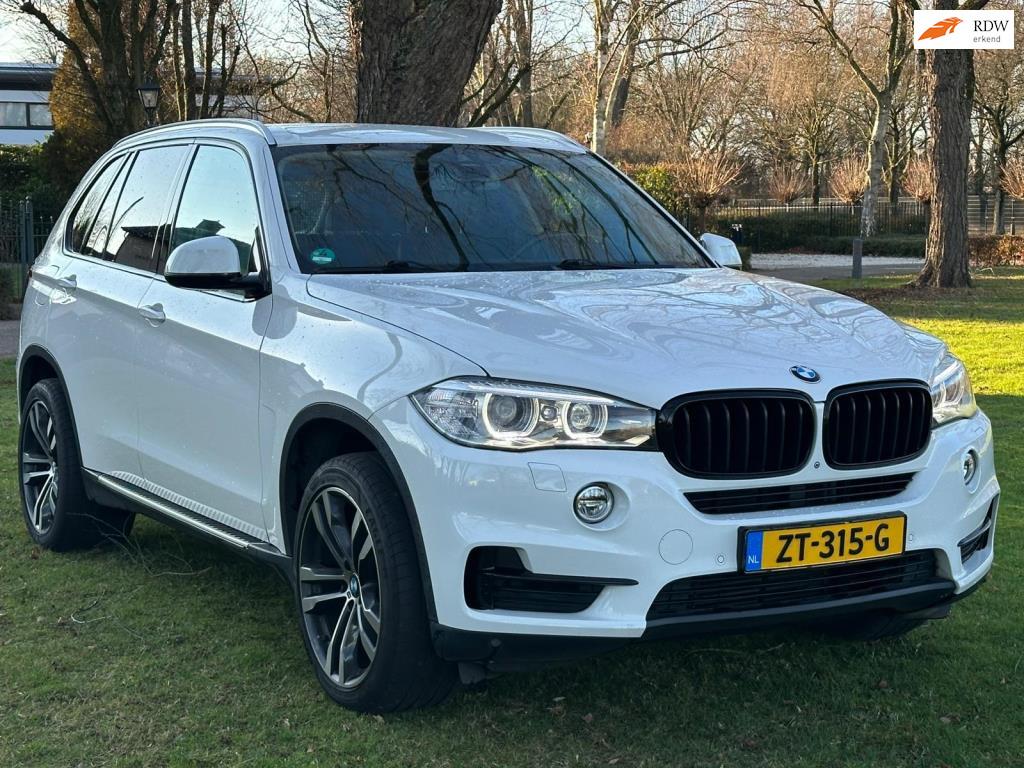 BMW X5 XDrive 30D High Executive | HUD | 360 Camera | Leer, Auto's, BMW, Bedrijf, Te koop, X5, 360° camera, 4x4, ABS, Achteruitrijcamera