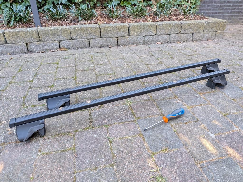 Universele Thule 784 dakdrager, Ophalen, Zo goed als nieuw