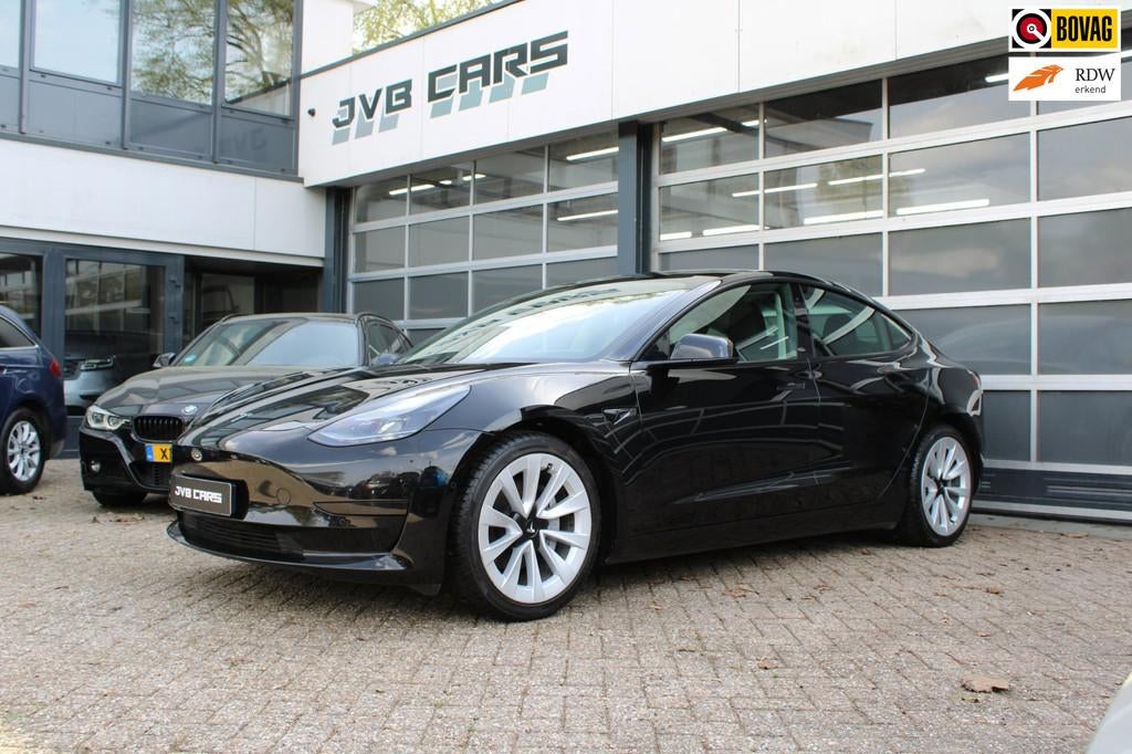 Tesla Model 3 Standard RWD Plus 60 kWh facelift, Auto's, Tesla, Automaat, Achterwielaandrijving, Gebruikt, Zwart