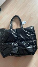 Nieuwe zwarte lak schouder tas H&M, Sieraden, Tassen en Uiterlijk, Tassen | Damestassen, Ophalen of Verzenden, Nieuw, Zwart, Shopper