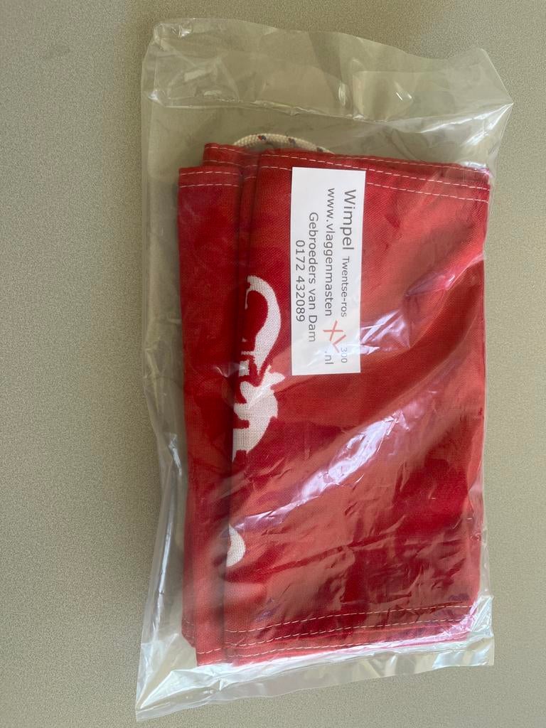 Wimpel twetse ros xl, Ophalen of Verzenden