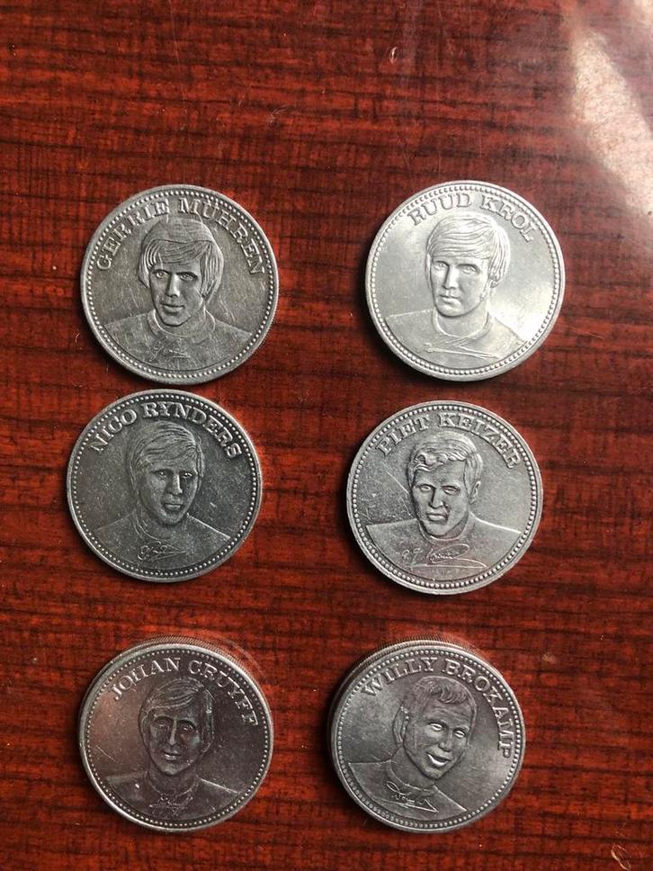 Ajax munten 1970 - Set van 6 met bekende spelers, Postzegels en Munten, Munten | Nederland, Setje, Overige waardes, Koningin Juliana