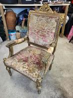 Oude brocante stoel., Ophalen