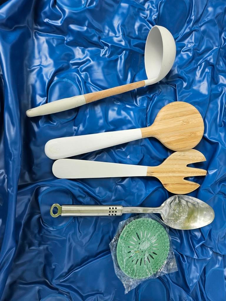 Keukengerei set: opscheplepel, saladebestek, lepel, zeef, Ophalen, Hout, Meerkleurig, Overige merken