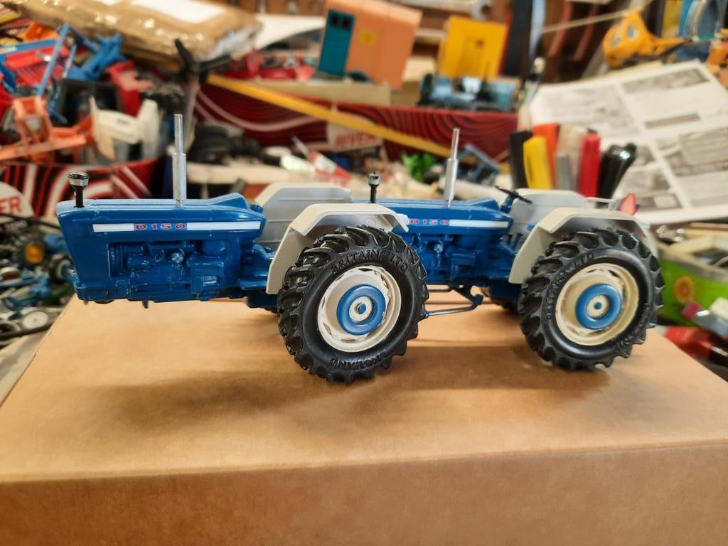 Ford Doe 150, Hobby en Vrije tijd, Modelauto's | 1:32, Ophalen of Verzenden, Tractor of Landbouw, Britains