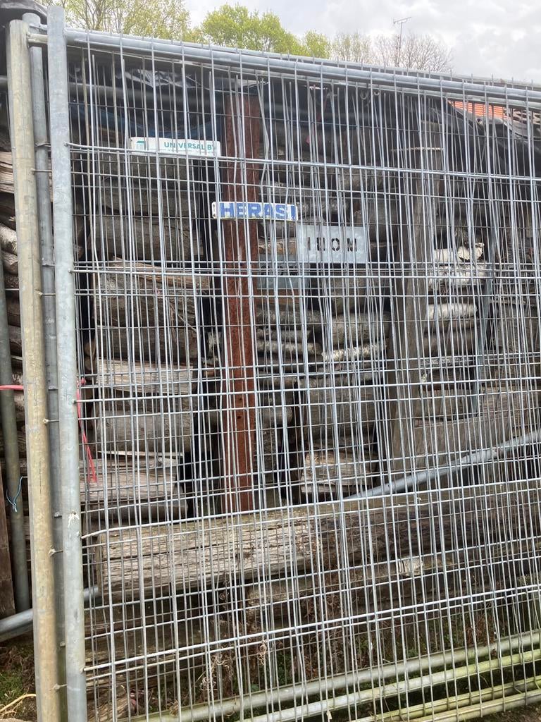 Bouwhekken 2m x 3.5m , 6 stuks, Ophalen, Zo goed als nieuw, IJzer, Overige typen