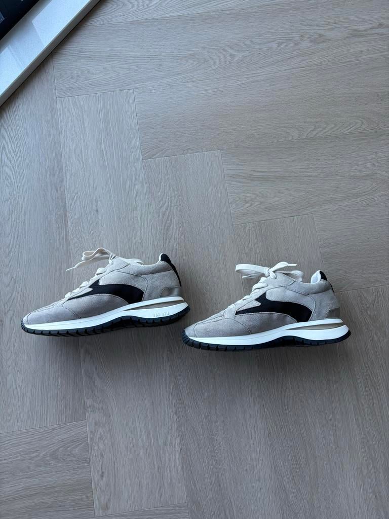 Usher Riggs Dames Sneakers Maat 39 - Zo goed als nieuw, Kleding | Dames, Schoenen, Ophalen of Verzenden, Grijs, Sneakers of Gympen