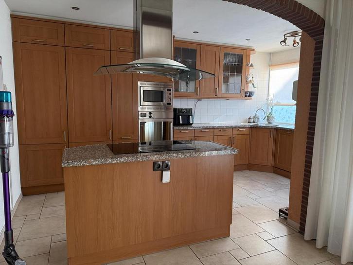 Keuken ter overname met granieten blad, Huis en Inrichting, Keuken | Complete keukens, Gebruikt, Graniet of Steen, Ophalen