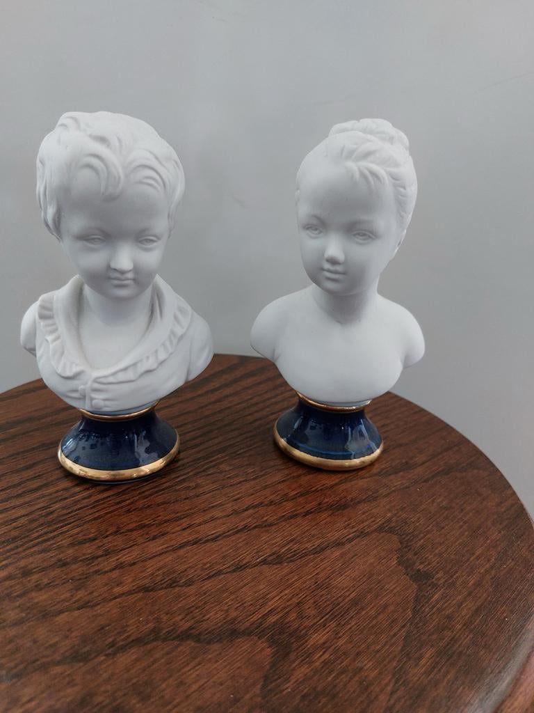 Twee blauw limoche bustes van kinderen, Ophalen of Verzenden, Gebruikt, Mens