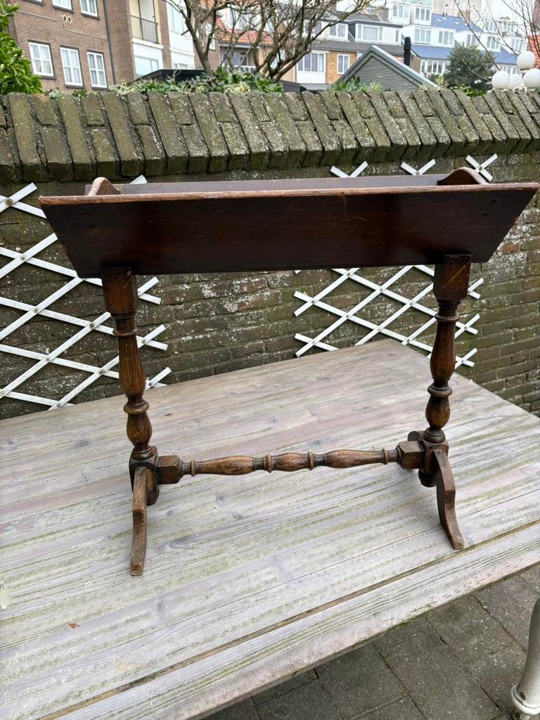 Antiek krantenrek, Ophalen of Verzenden