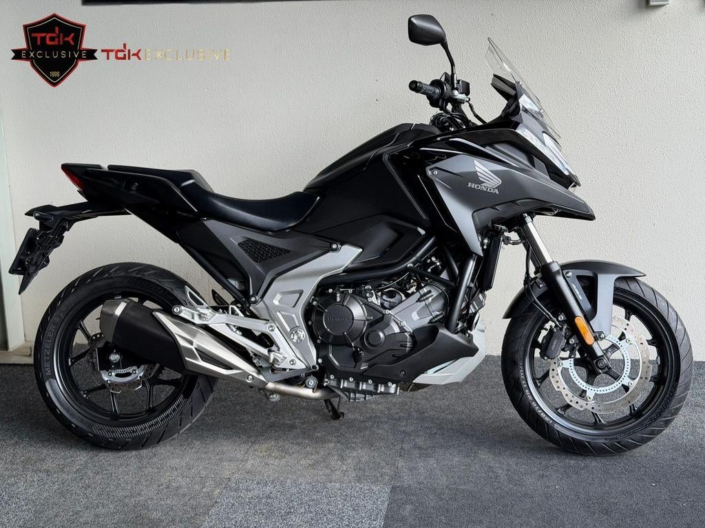 HONDA NC 750 X BLACK EDITION BTW 596 KM NC750X (700 GEEN DCT, Motoren, 2 cilinders, 745 cc, Bedrijf, Meer dan 35 kW