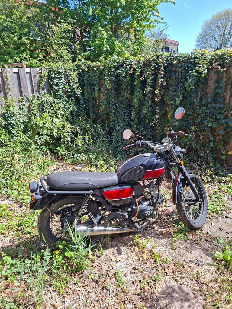 Agm 50 cc brommer. Voor loop en sloop, Ophalen of Verzenden, Gebruikt, Overige merken