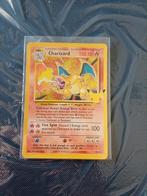 Charizard Pokémon Kaart - Base Set 25th Anniversary, Hobby en Vrije tijd, Verzamelkaartspellen | Pokémon, Ophalen of Verzenden