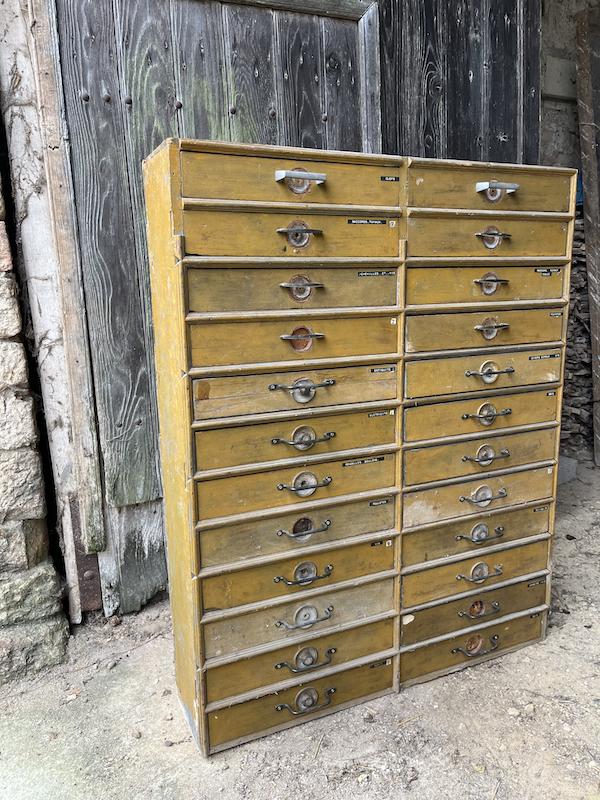 Oude Franse werkplaats ladekast, Niet ingevuld, Gebruikt, 100 tot 150 cm, 100 tot 150 cm