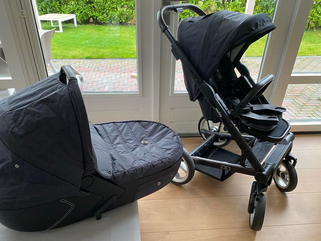 Mutsy iGo kinderwagen met reiswieg, Kinderen en Baby's, Kinderwagens en Combinaties, Gebruikt, Ophalen of Verzenden, Combiwagen