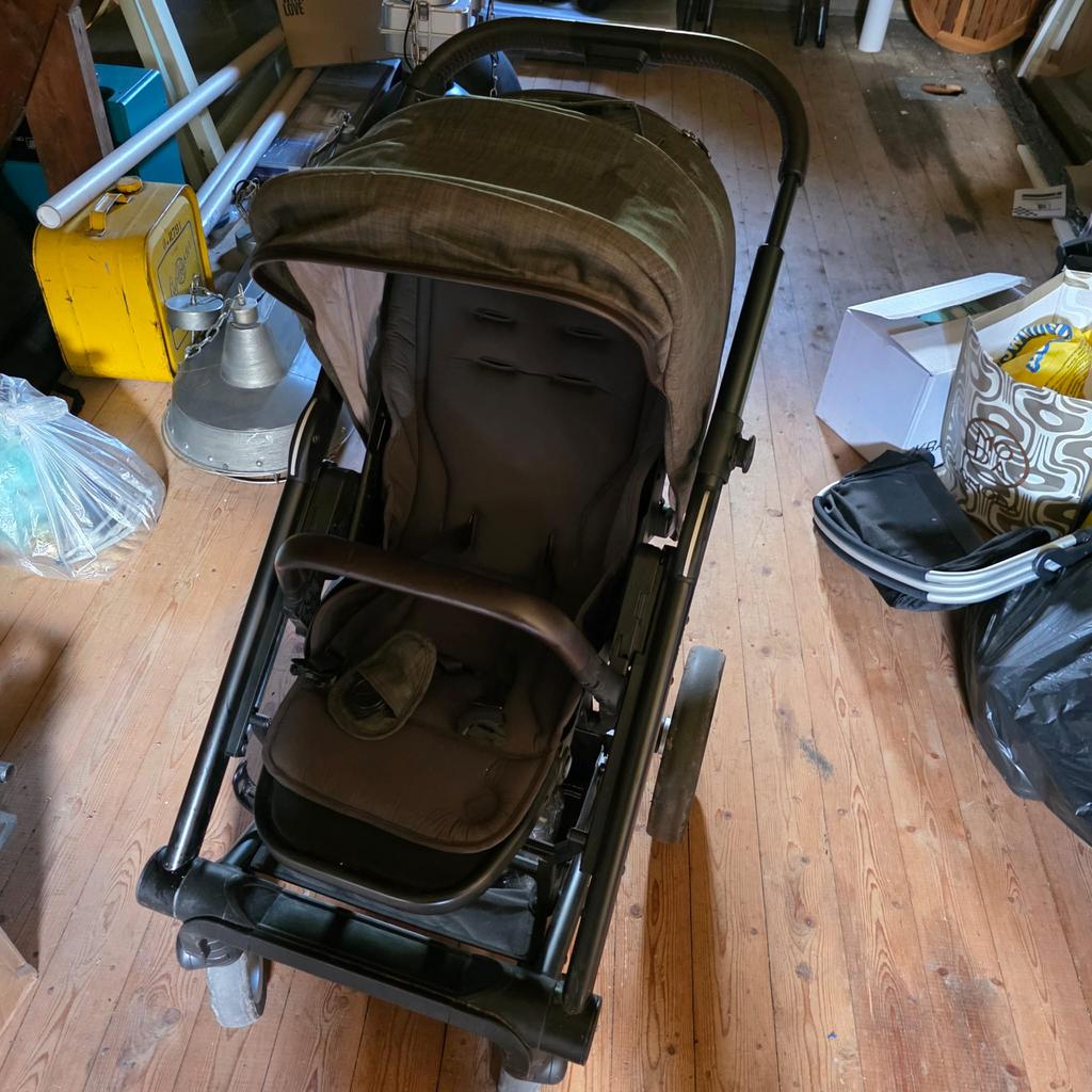 Kinderwagen Mutsy carry-cot i2, Kinderen en Baby's, Buggy's, Ophalen, Gebruikt