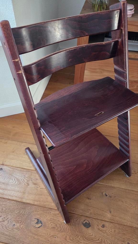 Stokke Trip Trap stoel Walnoot met oranje kussen, Ophalen, Gebruikt, Meegroeistoel, Stoelverkleiner
