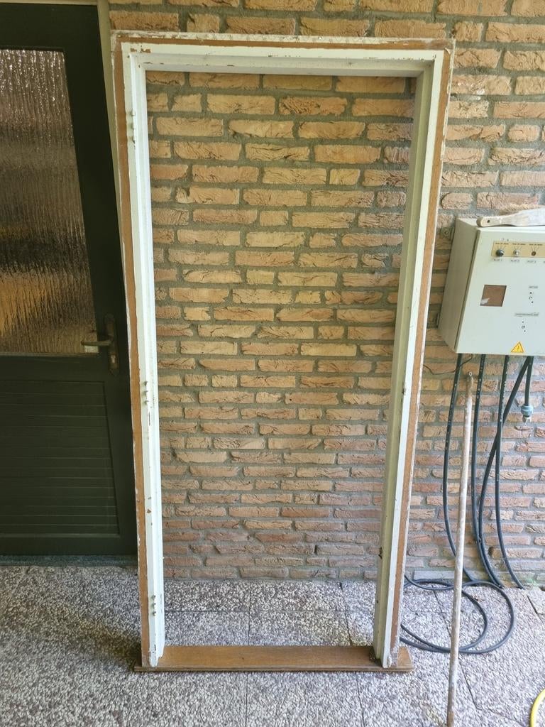 Meranti hardhouten binnendeur kozijn 83x201,5cm 6st gebruikt, Doe-het-zelf en Verbouw, Deuren en Horren, Ophalen, Gebruikt, Binnendeur