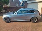 BMW 1-Serie 2.0 D 123D 3DR 2011 Blauw M-pakket schuifdak, Auto's, BMW, Euro 5, Achterwielaandrijving, 1995 cc, Zwart