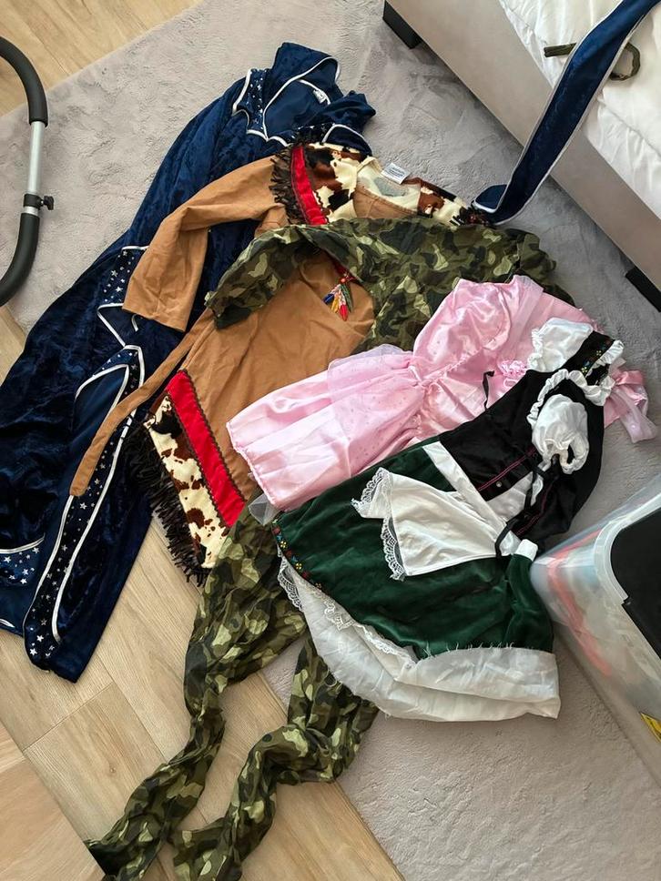 Gratis: Carnaval/Verkleedkleding Dames Maat XS, Kleding | Dames, Carnavalskleding en Feestkleding, Gedragen, Kleding, Carnaval