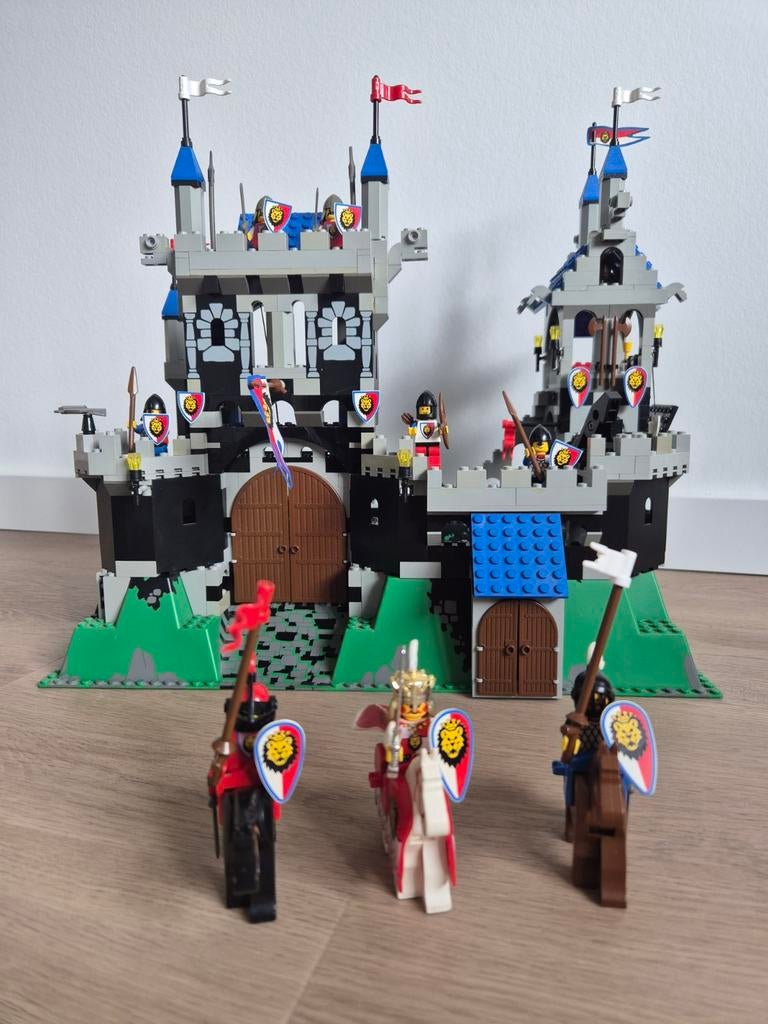 LEGO 6090 kasteel – 100% compleet – topstaat, Kinderen en Baby's, Speelgoed | Duplo en Lego, Lego, Ophalen of Verzenden, Zo goed als nieuw