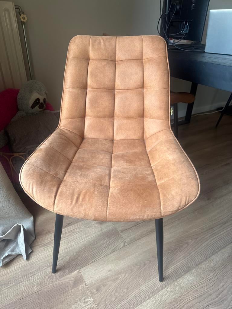 4 cognac eetkamerstoelen met zwarte poten, Ophalen, Gebruikt, Bruin, Vier